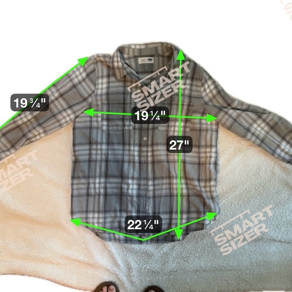 Old Navy Women's Plaid Flannel Shirt - Gray and White - Picture 4 of 4